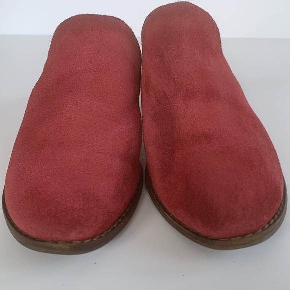 Dolce Vita Saige Red Suede Mules Block Heel Sz 7.5 Pointed Closed Toe - Picture 4 of 9